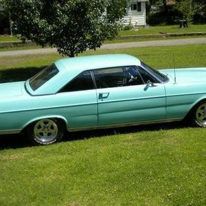 Meet your Posher, Mark